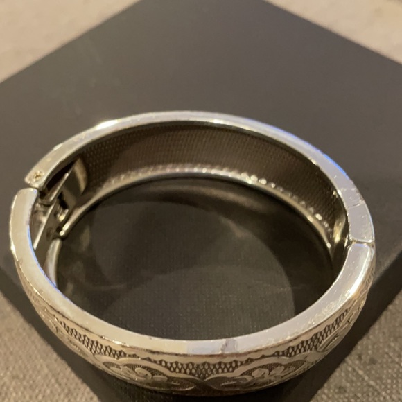 Brighton bangle - Picture 3 of 4